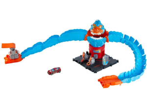 Трек Hot Wheels Автозаправка в лапах гориллы HDR30